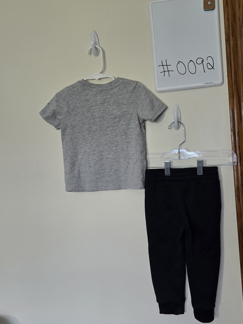 Puma Kids' 2T Gray Dino Graphic Tee and Black Jogger Bottoms #0092 - Picture 2 of 7